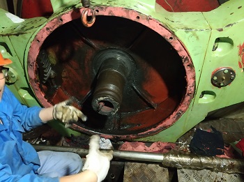 纸机烘缸齿轮轴磨损键槽滚键在线修