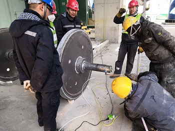 提升机尾轮轴承位磨损快速修复