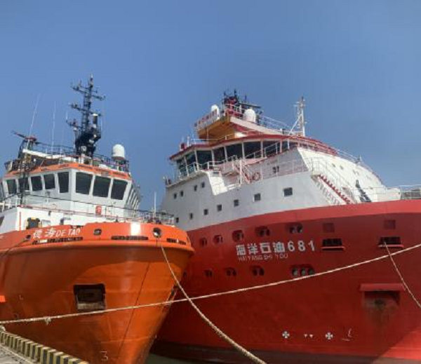 在线紧急维修轮船发电机轴承位磨损