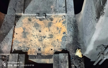 轧机牌坊底板磨损,原来是用这种技